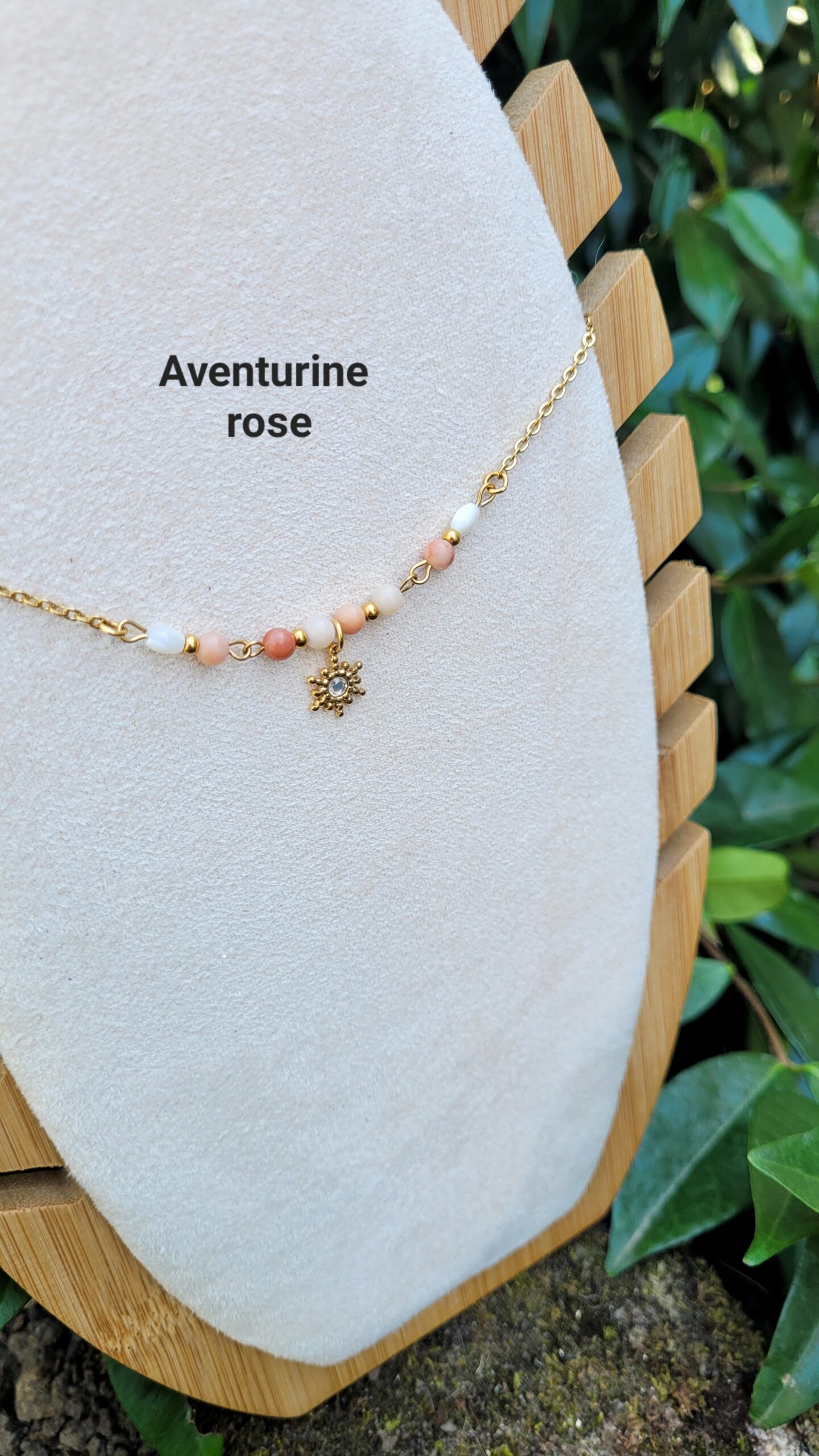 Collier Sia (doré) – Image 4