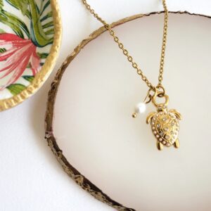 Collier Turtle (perle d&rsquo;eau douce)